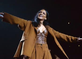 10 Best Rihanna Songs of All Time