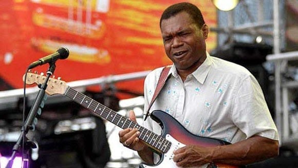 10 Best Robert Cray Band Songs of All Time