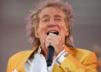 10 Best Rod Stewart Songs of All Time
