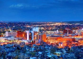 10 Famous Singers from South Dakota