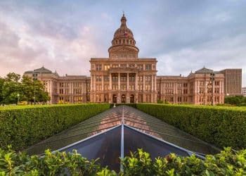 10 Famous Singers from Texas