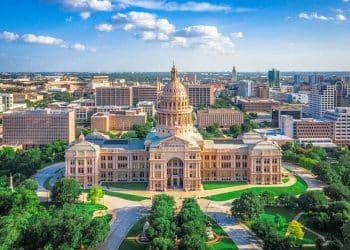 10 Famous Singers from Texas