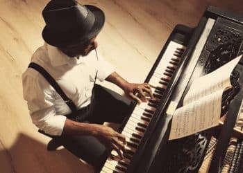 15 Best Piano Players of All Time