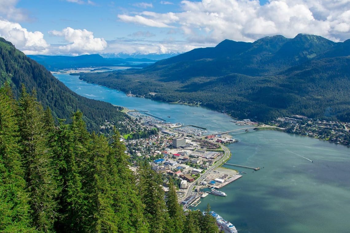 10 Famous Singers from Alaska