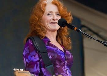 10 Best Bonnie Raitt Songs of All Time