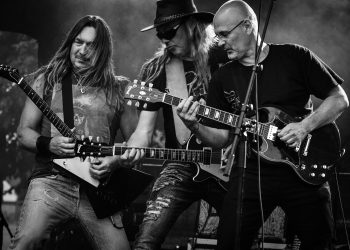 15 Best Heavy Metal Songs of All Time