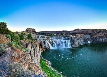 10 Famous Singers from Idaho