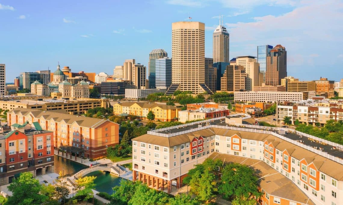 10 Famous Singers from Indiana