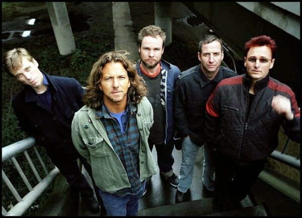 Pearl Jam - Ten Lyrics and Tracklist