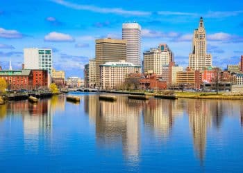 10 Famous Singers from Rhode Island