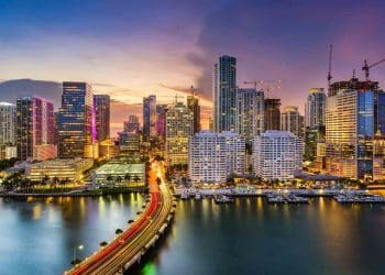 10 Famous Singers from Florida