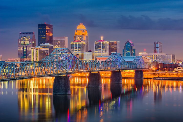 10 Famous Singers from Kentucky