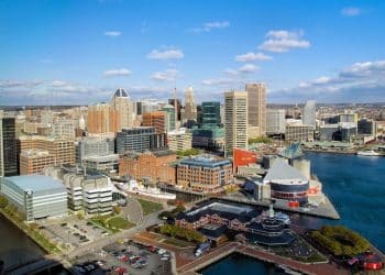 10 Famous Singers from Maryland