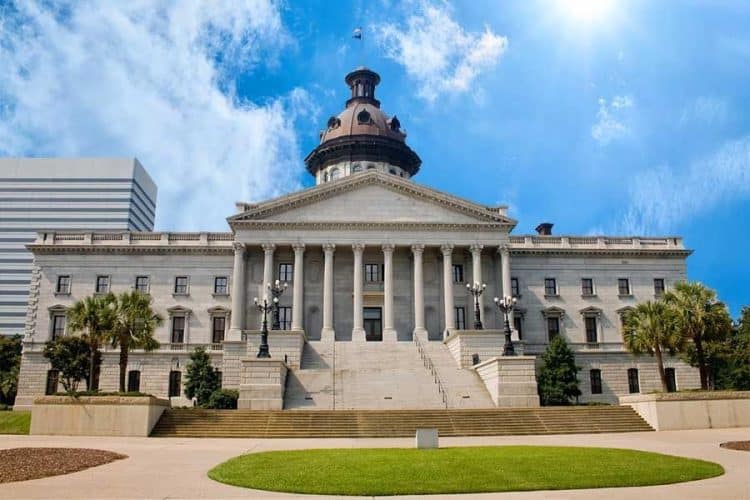 10 Famous Singers from South Carolina