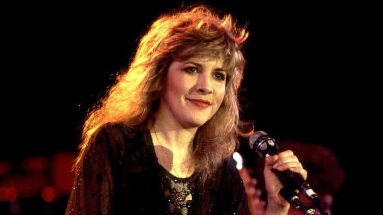 10 Best Stevie Nicks Songs Of All Time - Singersroom.com