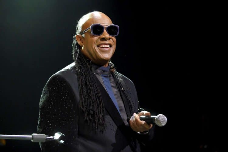 10 Best Stevie Wonder Songs Of All Time - Singersroom.com