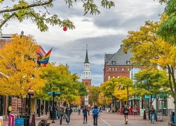 10 Famous Singers from Vermont