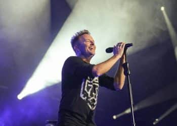 10 Best Chris Tomlin Songs of All Time