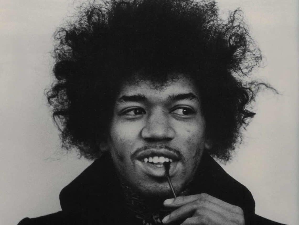 10 Best Jimi Hendrix Songs of All Time - Singersroom.com