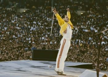 15 Best Singers of All Time