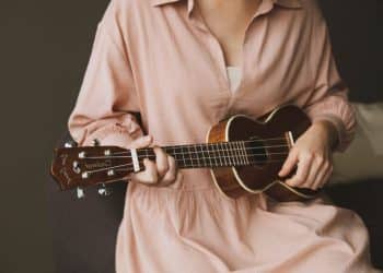 15 Best Ukulele Players of All Time