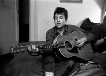 15 Best Folk Music Songs of All Time