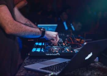 15 Best Electronic Music Songs of All Time