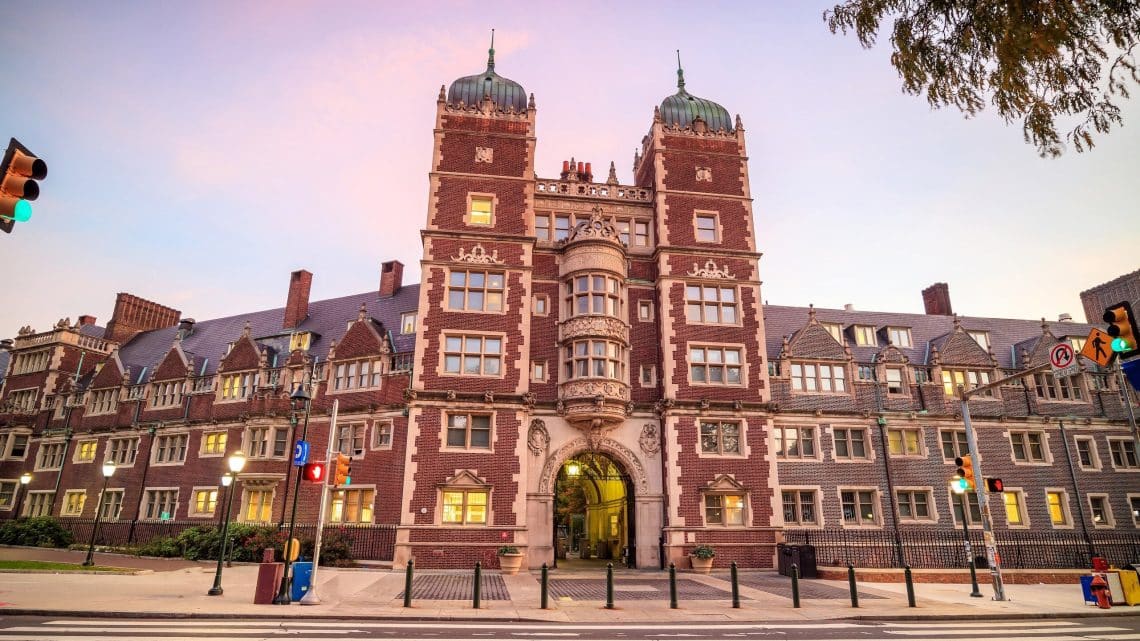 10 Famous Singers from Pennsylvania