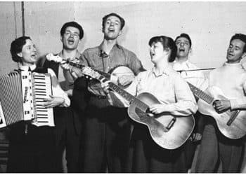 15 Best Folk Music Songs of All Time