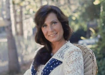 10 Best Loretta Lynn Songs of All Time
