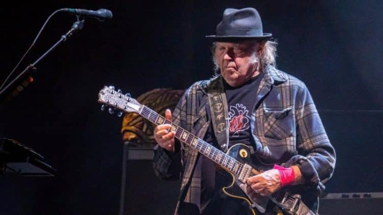 10 Best Neil Young Songs of All Time