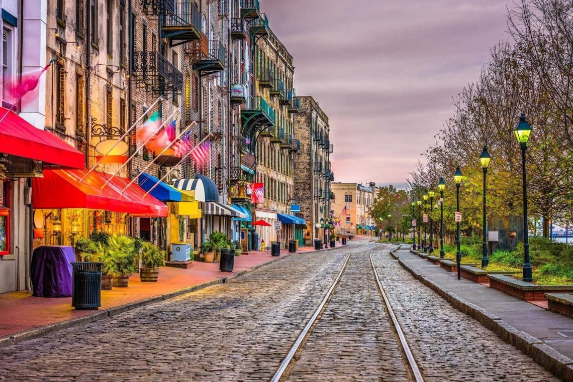 10 Famous Singers from Georgia