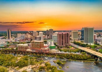 10 Famous Singers from Virginia