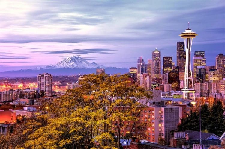 10 Famous Singers from Washington