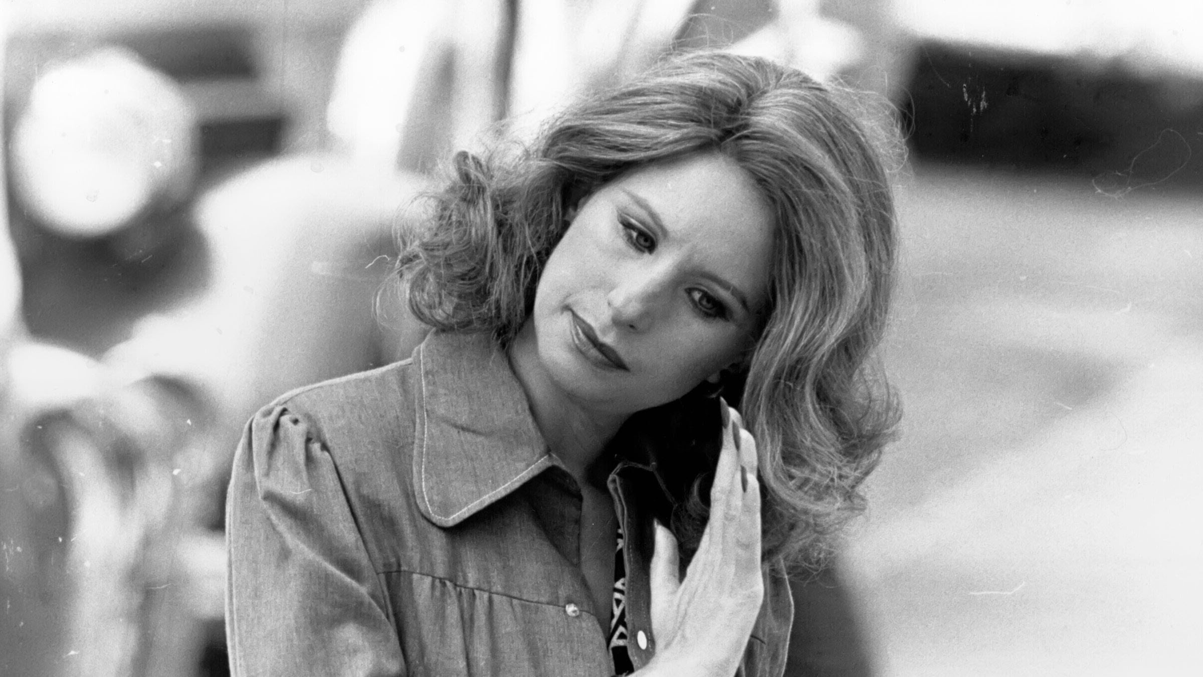 10 Best Barbra Streisand Songs Of All Time - Singersroom.com