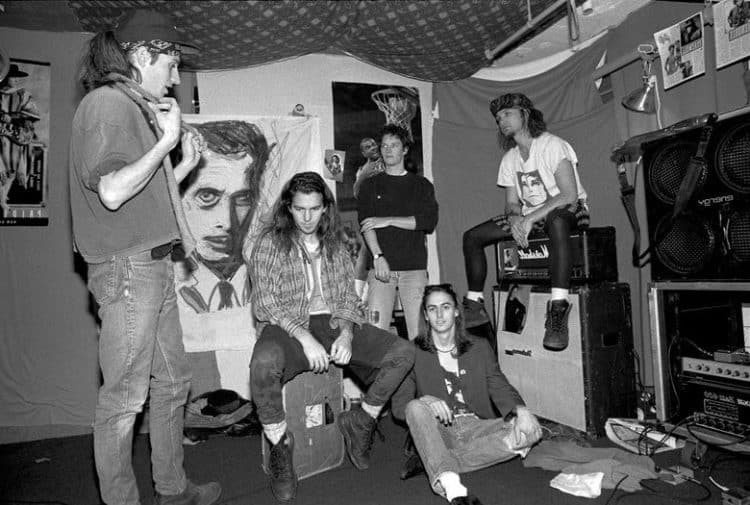 10 Best Pearl Jam Songs Of All Time