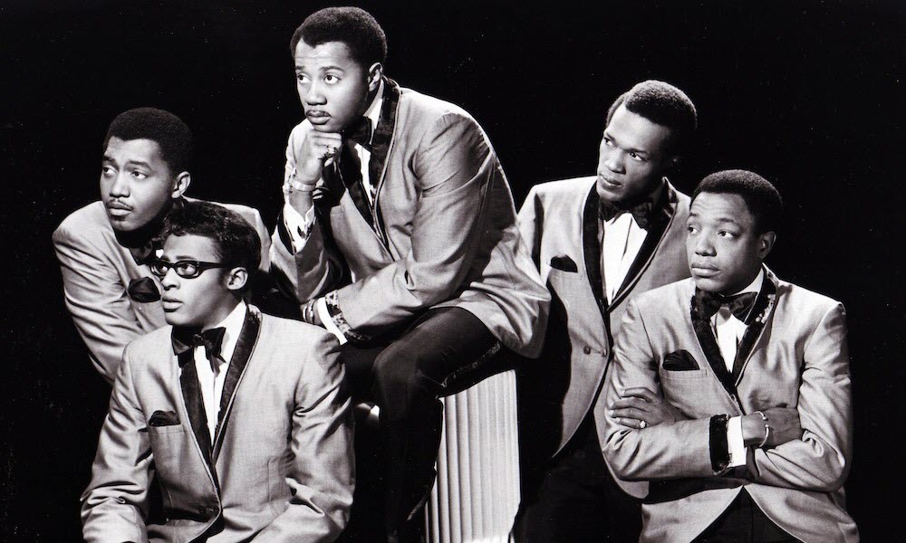 10 Best The Temptations Songs of All Time - Singersroom.com