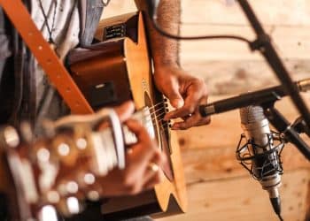 15 Best Acoustic Songs of All Time