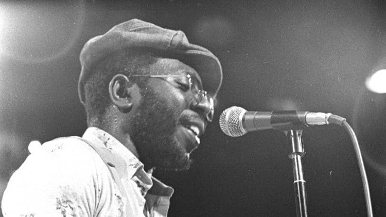 10 Best Curtis Mayfield Songs of All Time