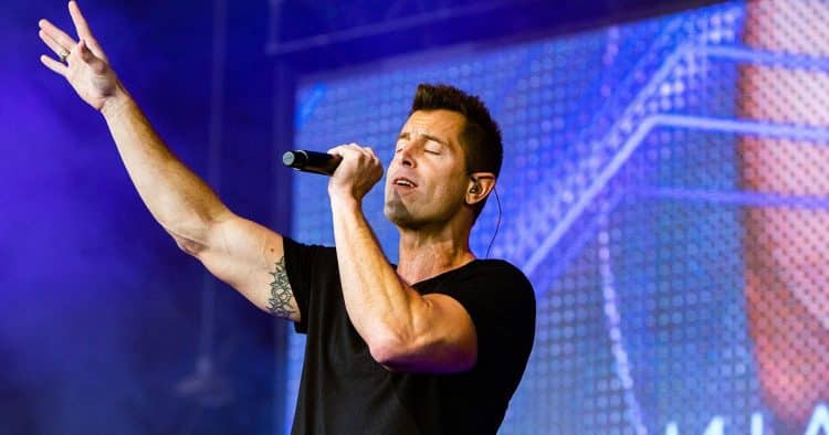 15 Best Christian Songs of All Time