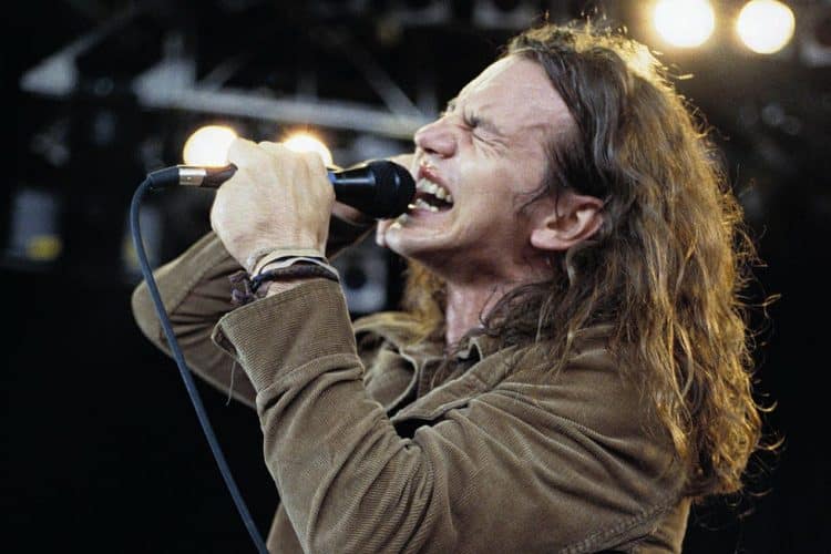 10 Best Eddie Vedder Songs of All Time
