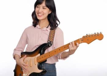 10 Best Online Electric Guitar Lessons