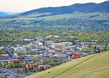 10 Famous Singers from Montana