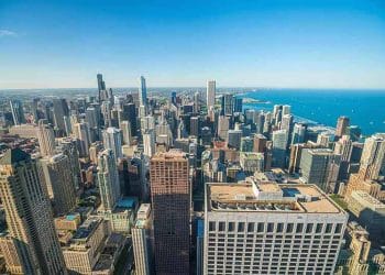 10 Famous Singers from Illinois