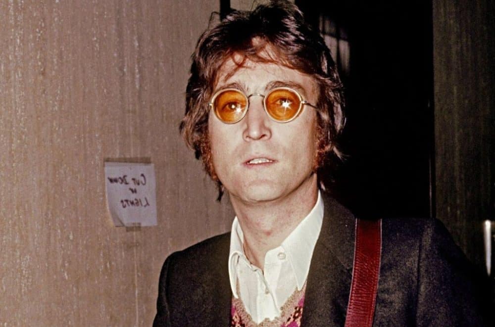 10 Best John Lennon Songs of All Time - Singersroom.com