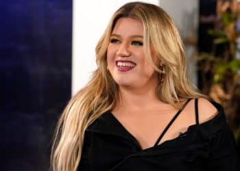 10 Best Kelly Clarkson Songs of All Time