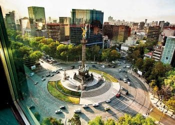 10 Famous Singers from Mexico