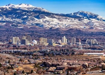 10 Famous Singers from Nevada