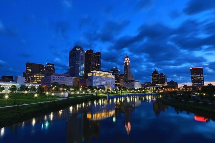 10 Famous Singers from Ohio