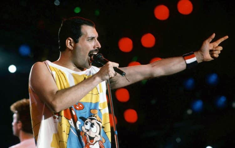 10 Best Queen Songs of All Time